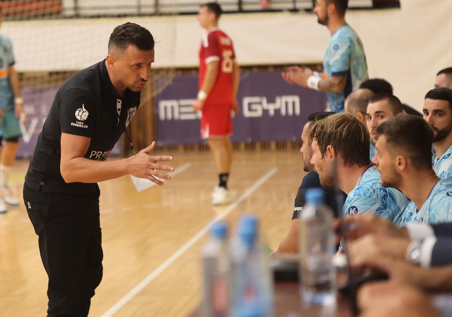 George Buricea, antrenorul lui CSM Constanța Trei etape pe tușă pentru arbitri » Memoriul constănțenilor după derby-ul cu Dinamo a avut efect