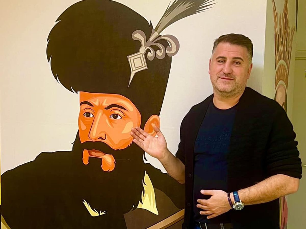 Fostul căpitan din Liga 1, dezlănțuit în stradă pentru AUR: „CINE SUNTEM NOI?” » S-a întors în politică și îi face jocurile lui George Simion: imagini incredibile surprinse în week-end