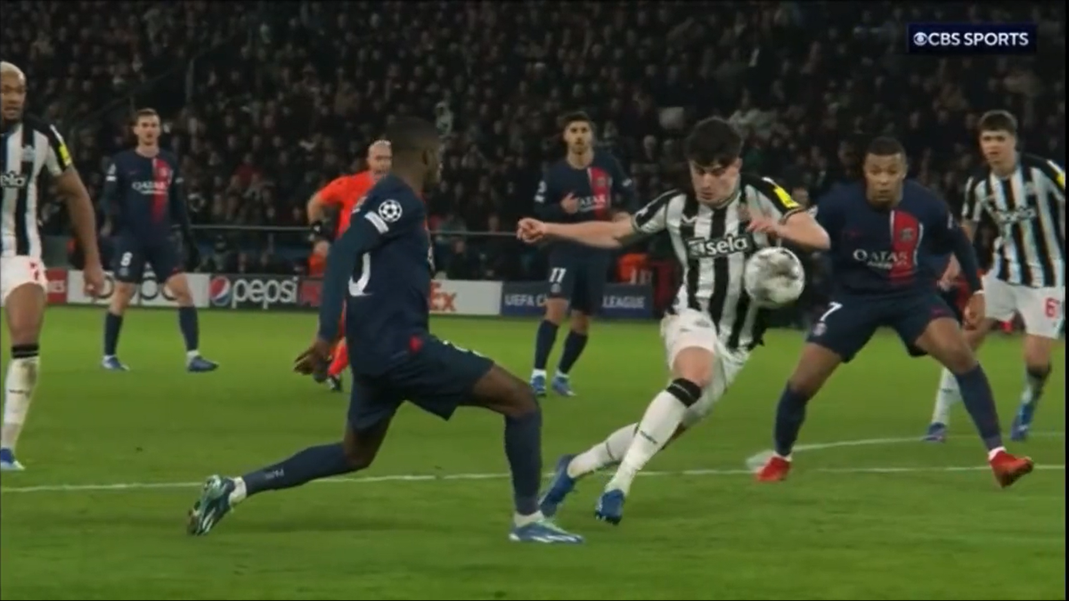 Reacția lui Eddie Howe după faza care a decis PSG - Newcastle: „Din păcate, nu pot spune ce gândesc”