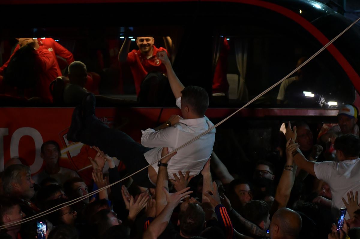 Burcă a dezvăluit câți bani a primit pentru promovarea lui Dinamo și îi pune o condiție lui Borcea: „Poate să revină, dacă înțelege că lucrurile s-au inversat”