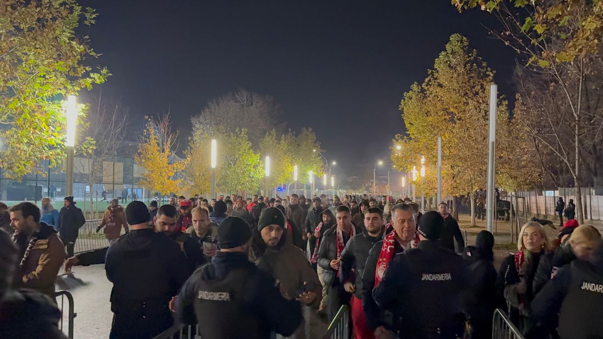 FCSB - Olympiakos // Suporterii greci au ajuns la Arena Națională