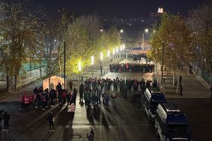 FCSB - Olympiakos, etapa #5 de Europa League » Miile de fani greci, filmați la Universitate, în drum spre Arena Națională