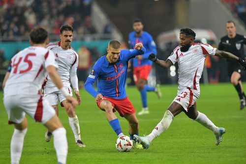 Daniel Bîrligea în FCSB - Olympiakos / Foto: Cristi Preda GSP.