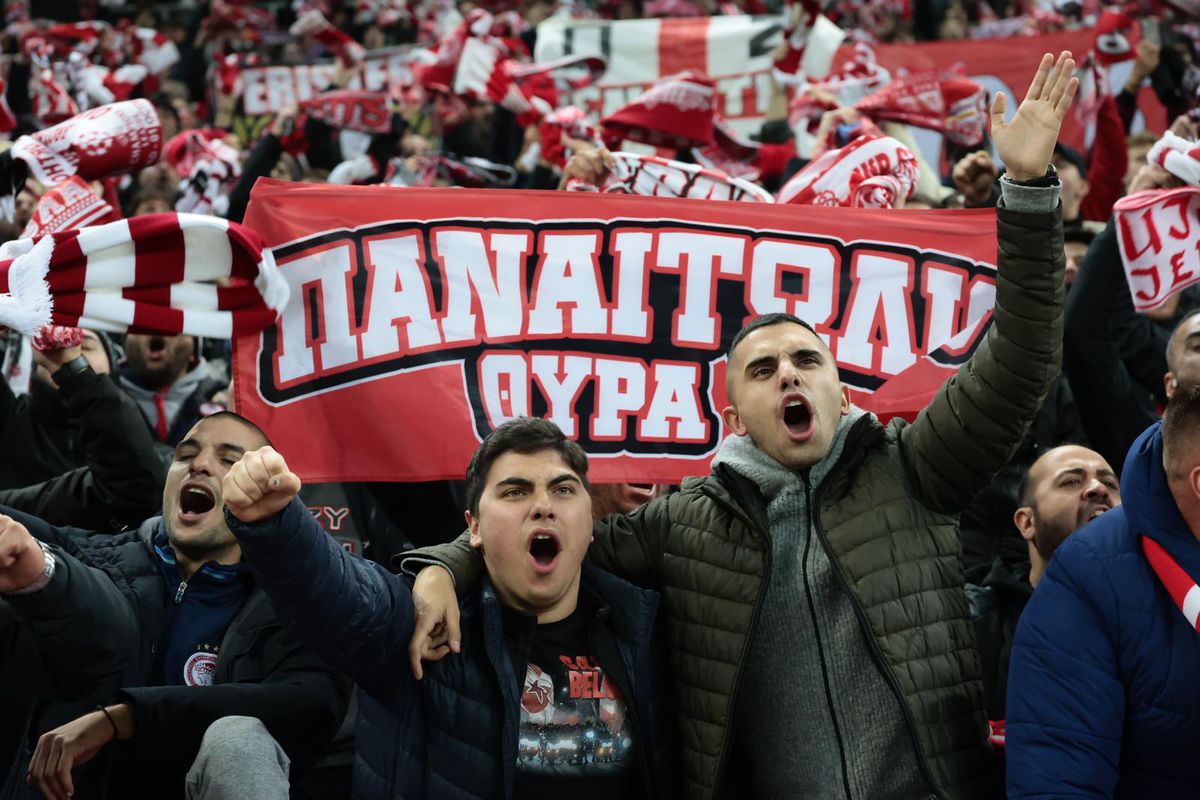 Mesaj politic împotriva statului Kosovo la FCSB - Olympiakos: „Nu vă predați”