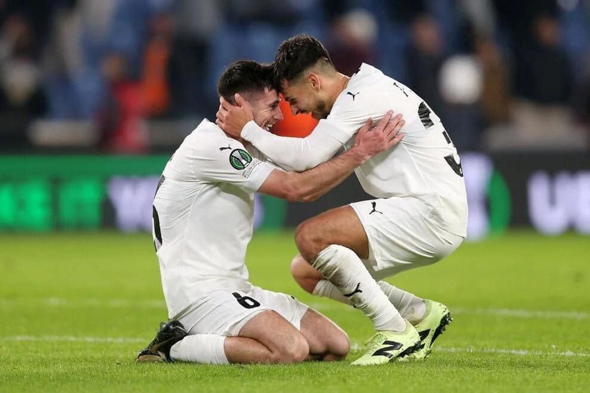 Discurs în română și în rusă în vestiar, cu țipete, după punctul istoric reușit în Conference League: „Aveți viitor!”