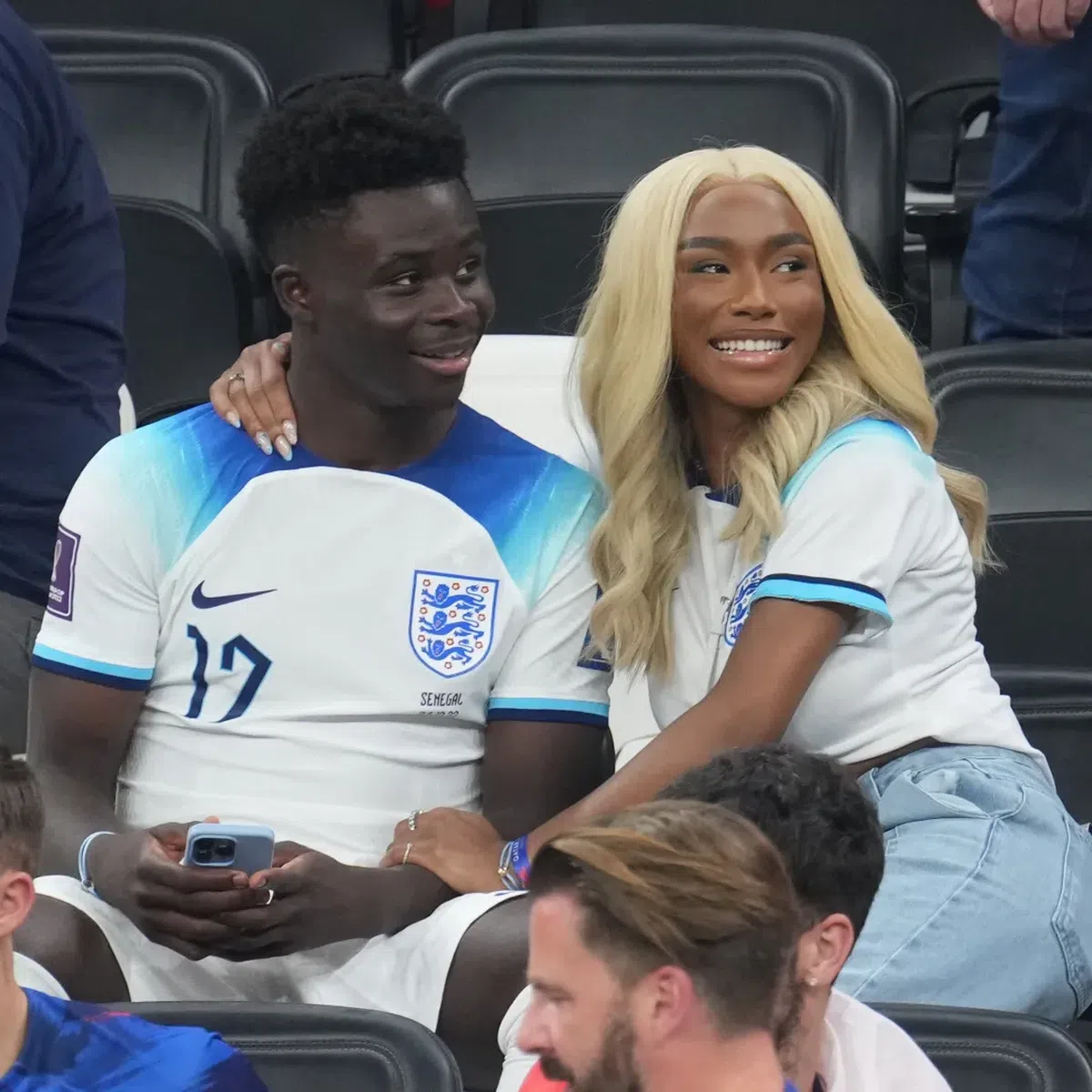 Superstarul lui Arsenal s-a logodit cu iubita cu care o relație de la 19 ani!