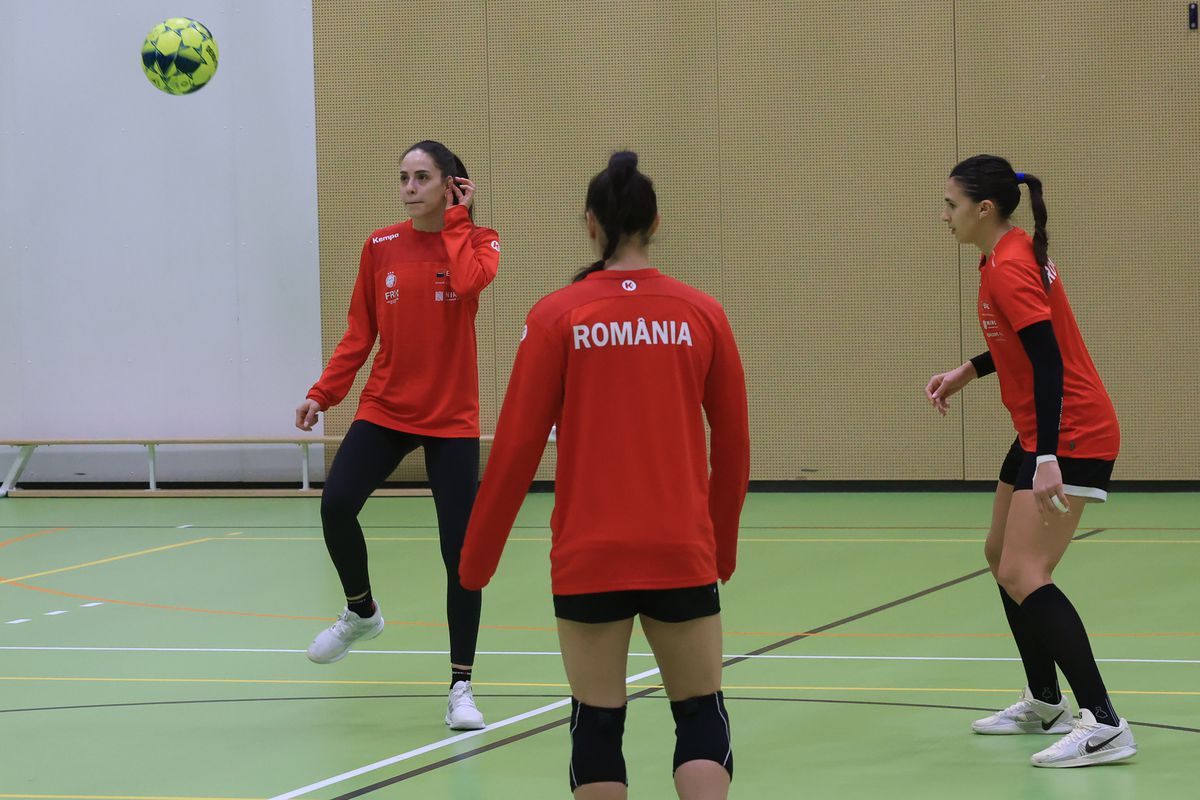 Imagini de la antrenamentul oficial al României înaintea meciului cu Japonia