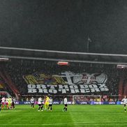 Scenografia sârbilor la Steaua Roșie - FCSB / FOTO: Cristi Preda (GSP)