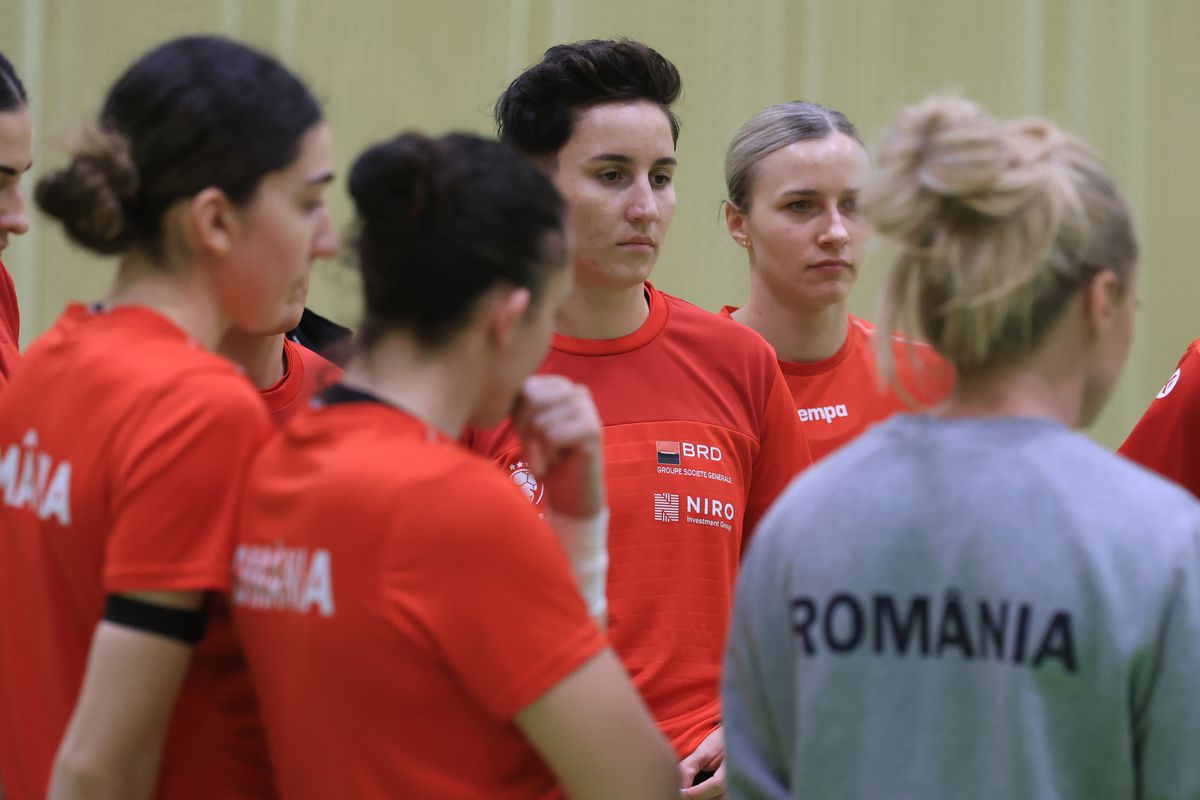 Imagini de la antrenamentul oficial al României înaintea meciului cu Japonia