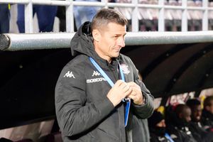 Fostul atacant de la Rapid l-a „înțepat” pe Costel Gâlcă: „Nu înțeleg. De ce nu învață?”