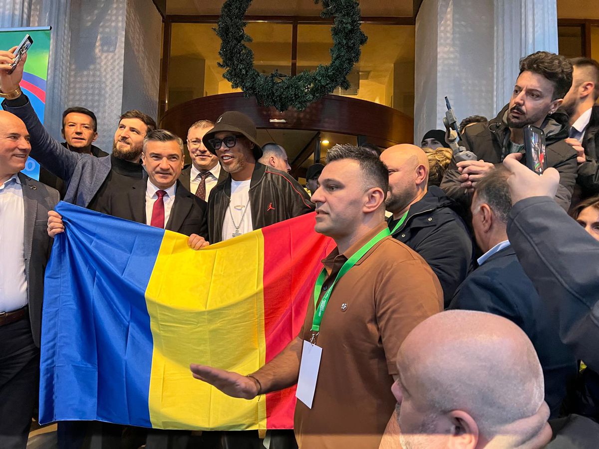 Ronaldinho a ajuns la Iași pentru meciul demonstrativ