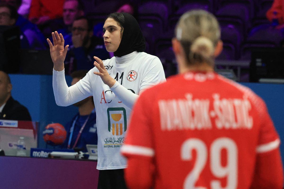 Naționala Egiptului nu s-a făcut de râs în primul meci jucat vreodată la Campionatul Mondial de handbal feminin! GSP a asistat la momentul istoric