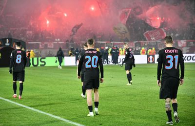 Ce a făcut Dennis Politic după eșecul de la Belgrad » A fost așteptat la vestiare