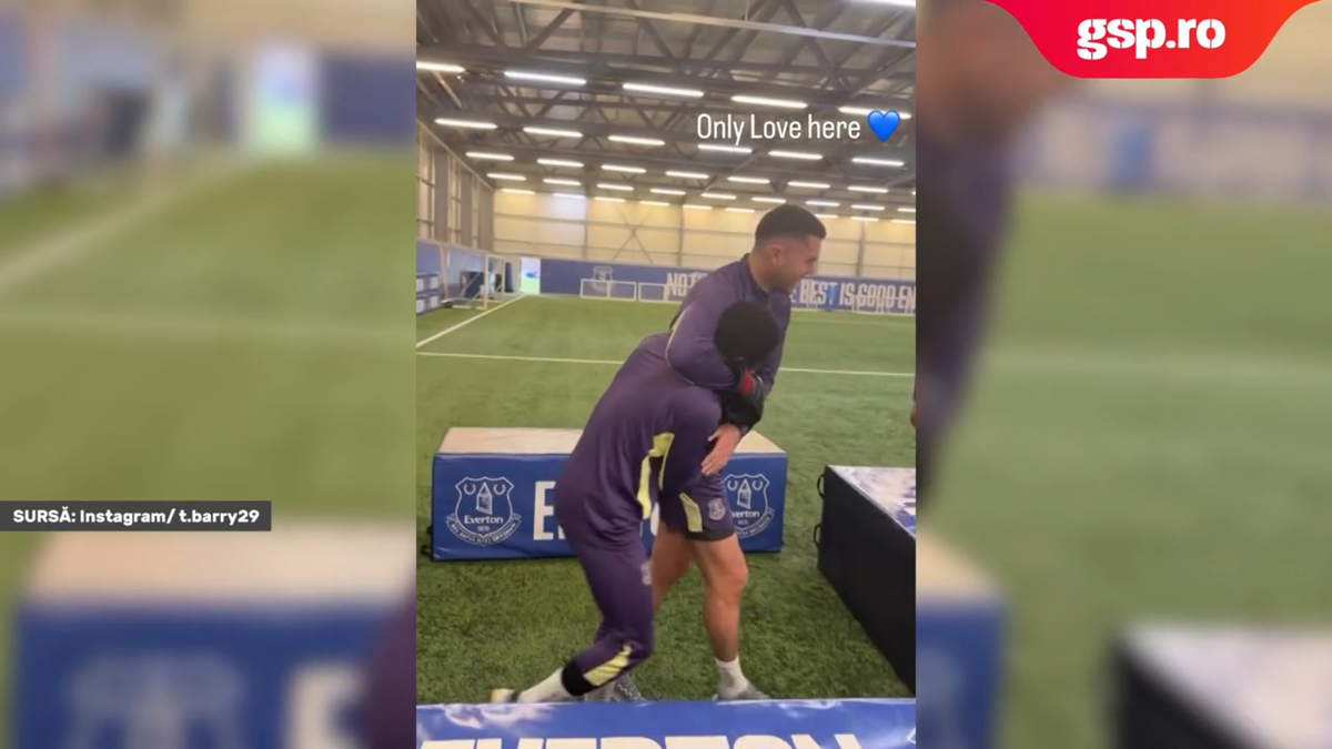 La câteva zile după ce au fost aproape de a se lua la bătaie pe teren, jucătorii lui Everton au intrat „în ring”