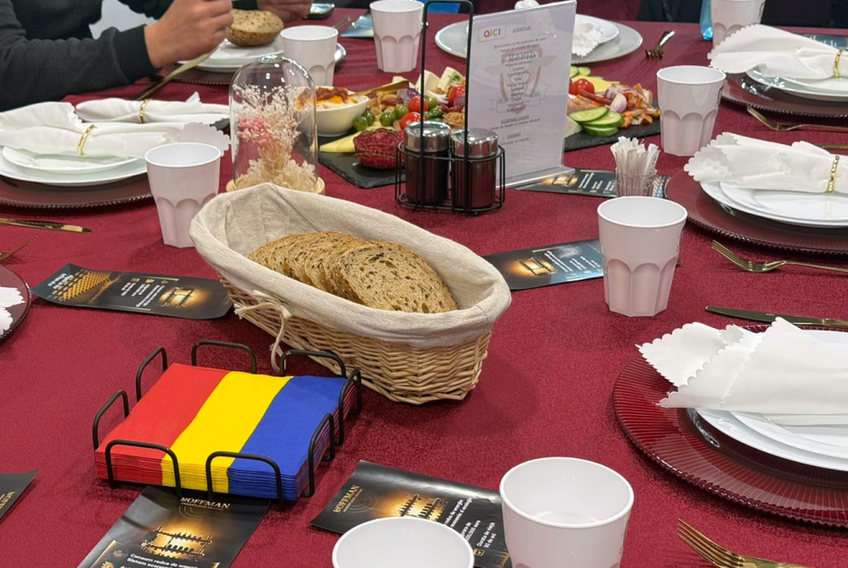 Meniu de 1 decembrie în loje la Rapid - Csikszereda