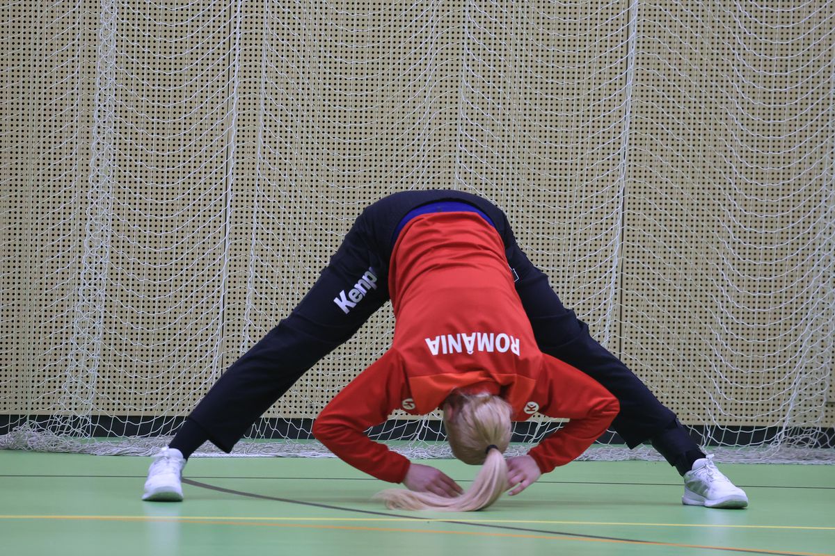 Imagini de la antrenamentul oficial al României înaintea meciului cu Japonia