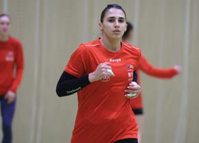 Lorena Ostase n-a uitat ce a pățit în Ungaria, la Euro 2024, și dinamitează duelul pentru „sferturile” CM: „Azi, ele joacă în deplasare! Am vorbit deja cu fetele!”
