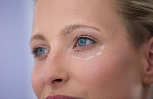 Cearcănele: cauze comune și soluții pentru eliminarea lor