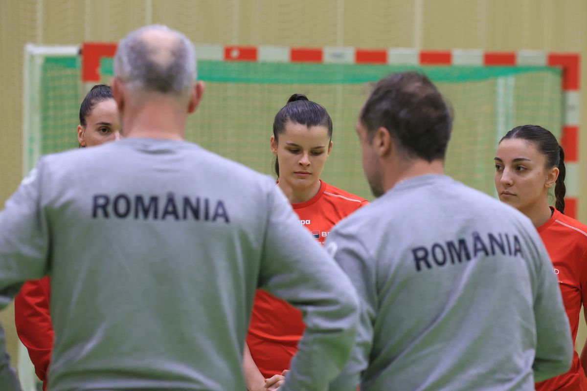 Imagini de la antrenamentul oficial al României înaintea meciului cu Japonia