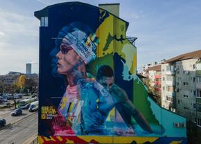 David Popovici, în centrul unui alt mural uriaș: „Povestea lui merită să fie spusă tinerilor din România”