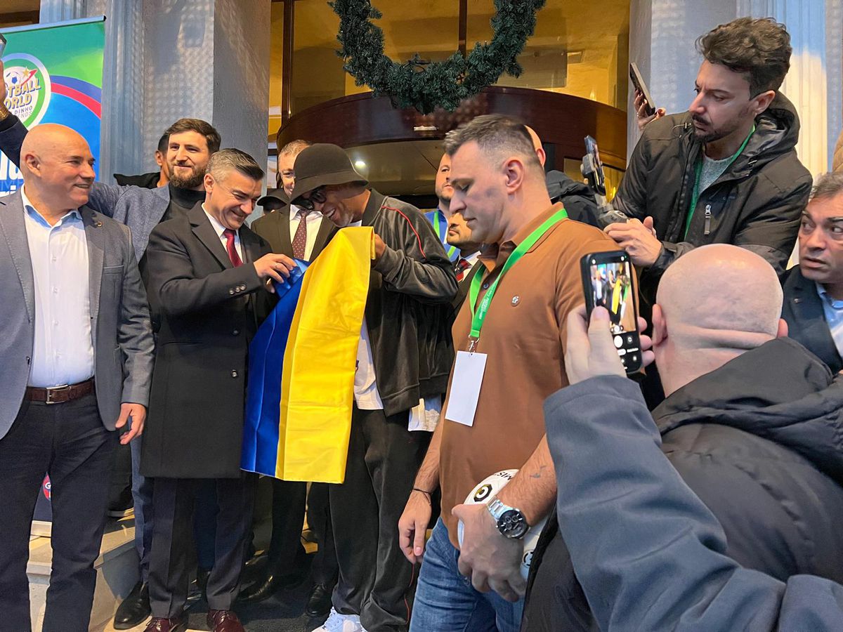 Ronaldinho a ajuns la Iași pentru meciul demonstrativ