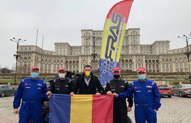 Doi români, gata să scrie istorie în Raliul Dakar » Ar putea fi primul echipaj tricolor care ajunge la finișul celei mai dure competiții de motorsport din lume