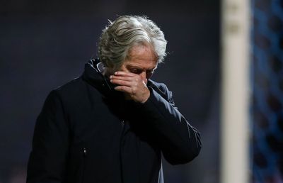 Scandal mare la Benfica » Jorge Jesus, ca și demis după ce vestiarul s-a răzvrătit împotriva sa