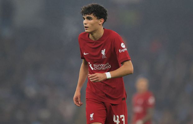 Talentatul fotbalist pe care se bat Serbia și Spania » Ce națională va alege tânărul jucător al lui Liverpool