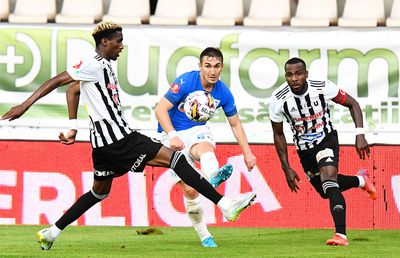 Cinci jucători de la U Cluj primesc o șansă nesperată, după decizia radicală a lui Neagoe: „Am blocat discuțiile”