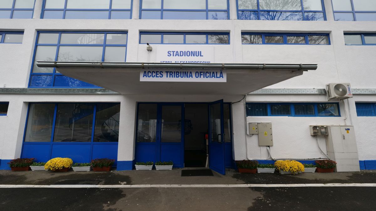 Stadionul comunist, vechi de 60 de ani, trebuie să fie înlocuit: „Avem promisiuni”