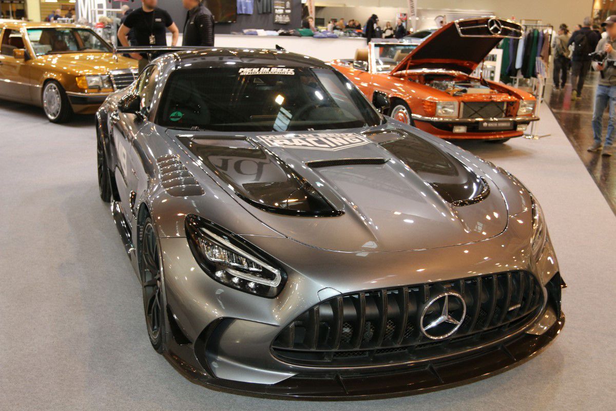 Diferite variante de Mercedes AMG GT
