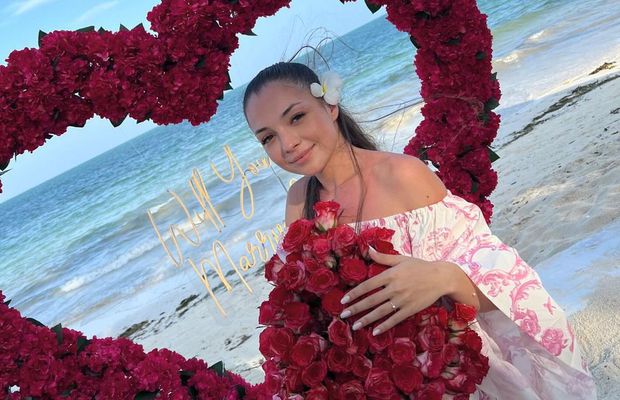 Titularul de la FCSB s-a logodit! A cerut-o de nevastă în vacanță, într-un decor de vis: „Pentru o viață cu tine!”