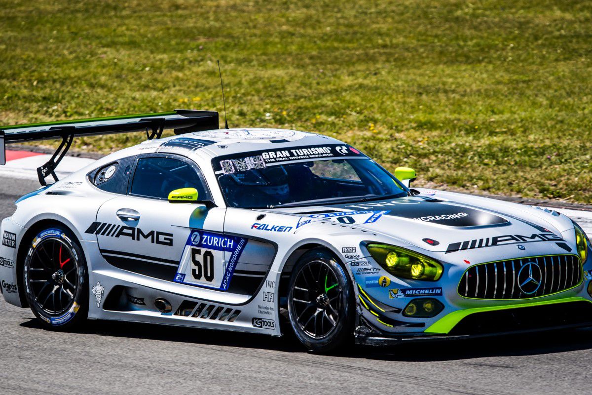 Situație atipică: Max Verstappen, campionul din Formula 1, nu a putut închiria un bolid Mercedes în vacanță