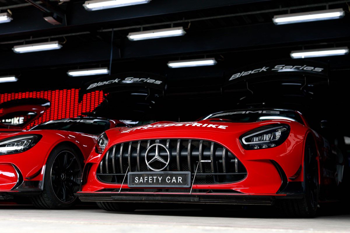 Diferite variante de Mercedes AMG GT