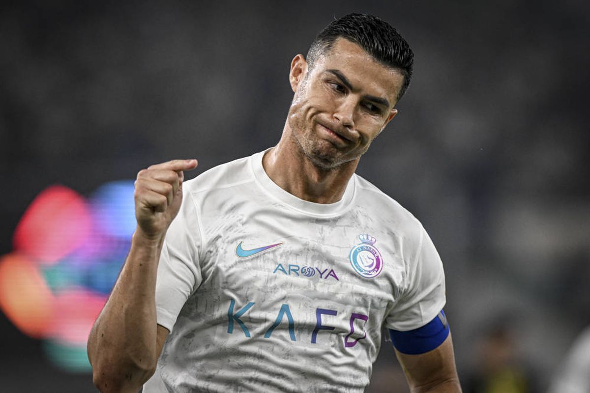 Detaliul care i-a „blocat” pe toți: de ce își face Ronaldo unghiile cu ojă