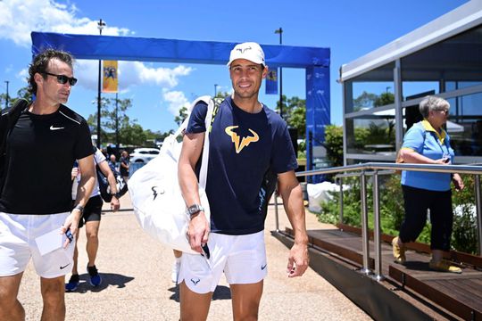 Rafael Nadal și antrenorul său, Carlos Moya Foto Brisbane Tennis