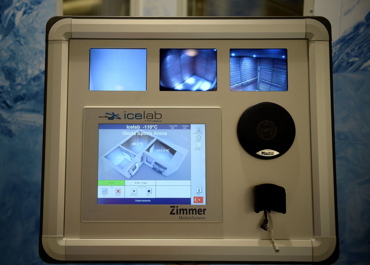 Gloria Sports Arena, doar antrenamente