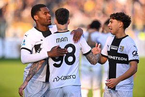 Parma - Monza, duel din etapa #18 în Serie A » Dennis Man este anunțat titular, Mihăilă doar pe bancă