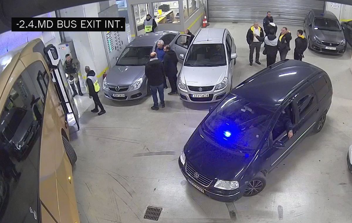 Ce se întâmplă cu suspendarea lui Răzvan Lucescu » PAOK a făcut apel, dosarul a fost întocmit de doi avocați importanți din Grecia