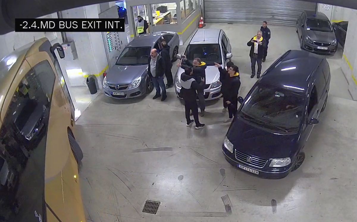 Ce se întâmplă cu suspendarea lui Răzvan Lucescu » PAOK a făcut apel, dosarul a fost întocmit de doi avocați importanți din Grecia