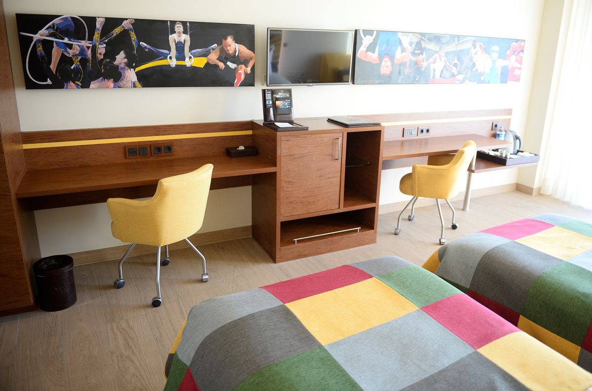 Gloria Sports Arena, doar antrenamente