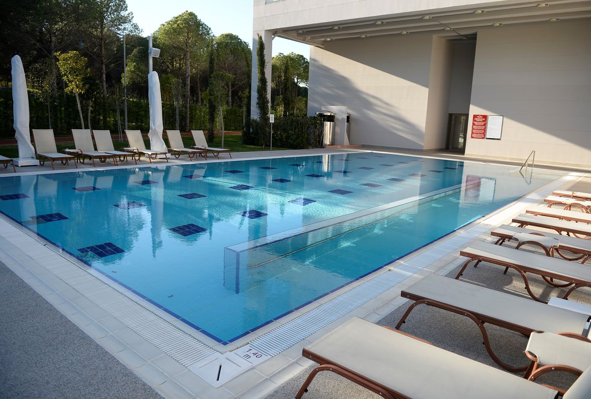 Gloria Sports Arena, doar antrenamente