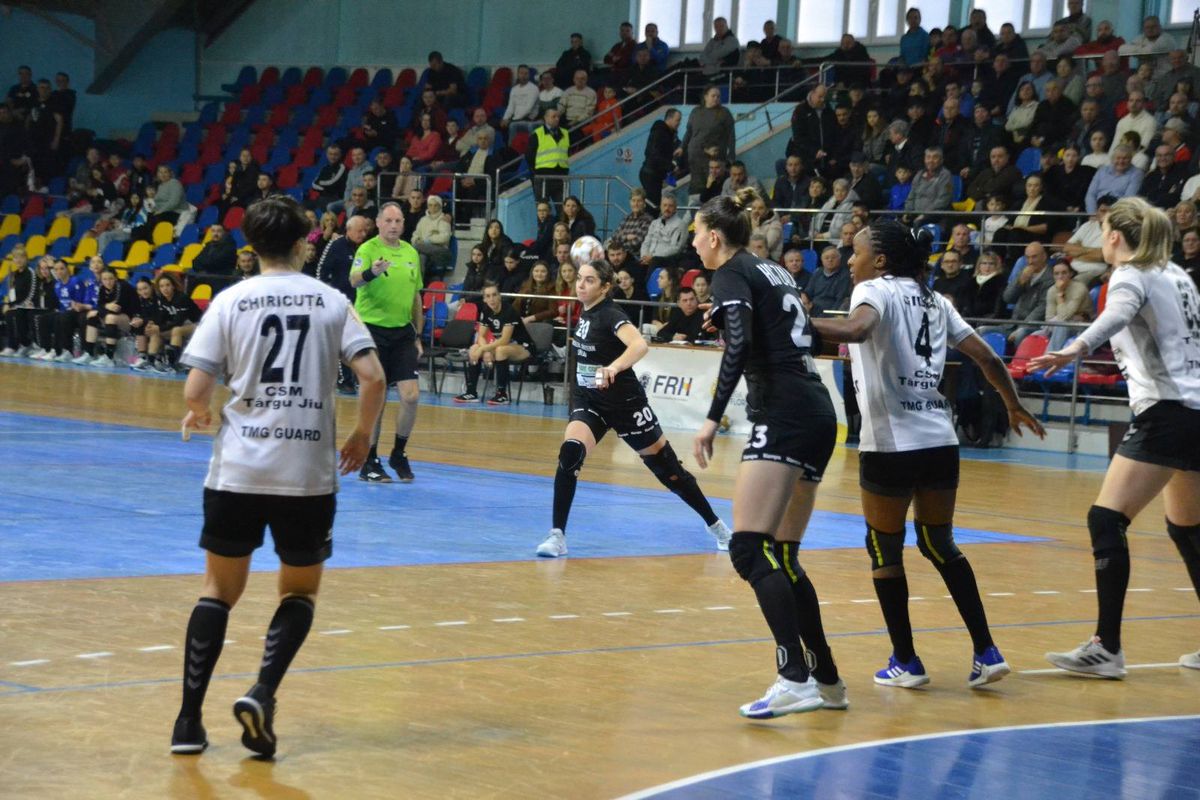 HC Zalău - CSM Târgu Jiu, meci spectaculos în Liga Florilor