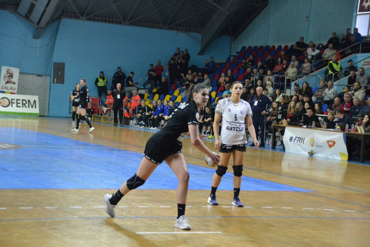 Serie rară de rezultate în „Liga Florilor” » Ce s-a întâmplat în HC Zalău - CSM Târgu Jiu