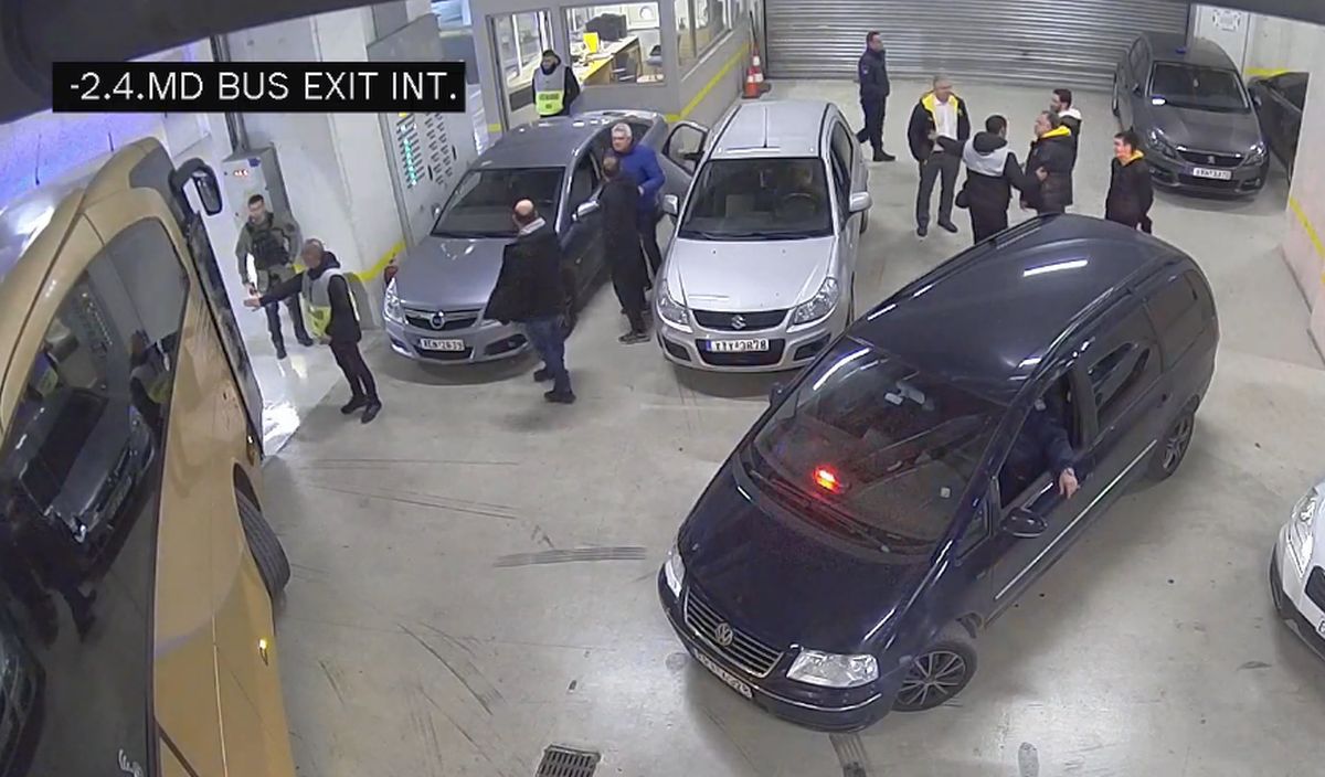 Ce se întâmplă cu suspendarea lui Răzvan Lucescu » PAOK a făcut apel, dosarul a fost întocmit de doi avocați importanți din Grecia