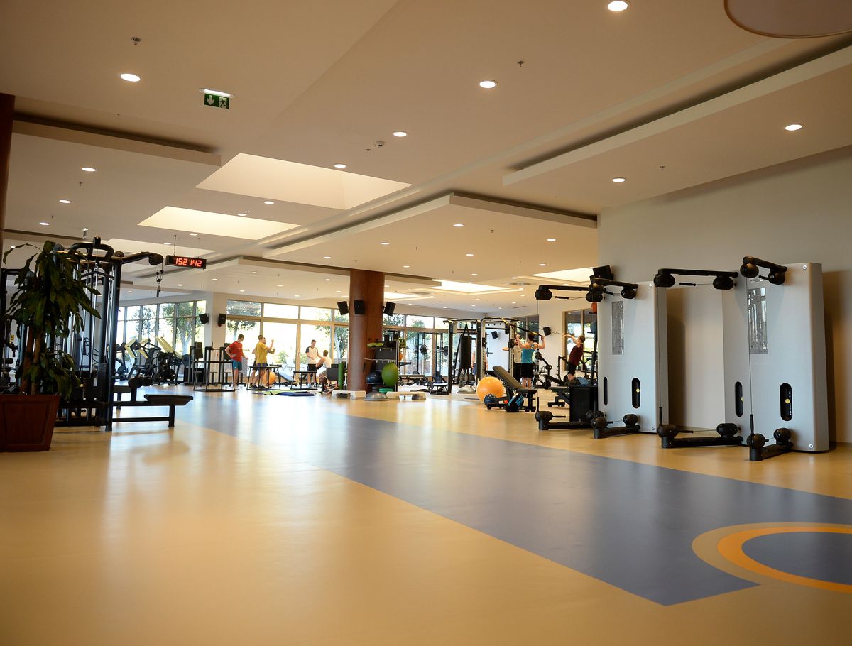 Gloria Sports Arena, doar antrenamente