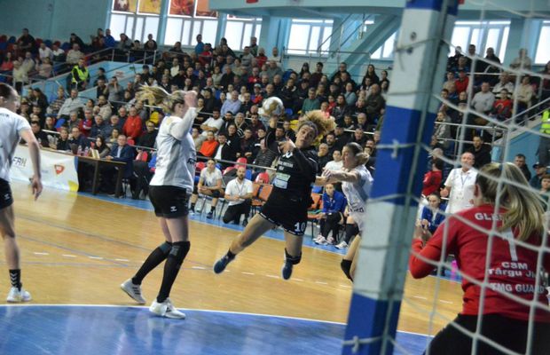 Serie rară de rezultate în „Liga Florilor” » Ce s-a întâmplat în HC Zalău - CSM Târgu Jiu