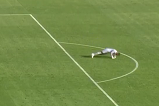 Scene șocante la Cupa Africii: portarul și-a pierdut subit cunoștința, apoi s-a ridicat și a continuat să joace