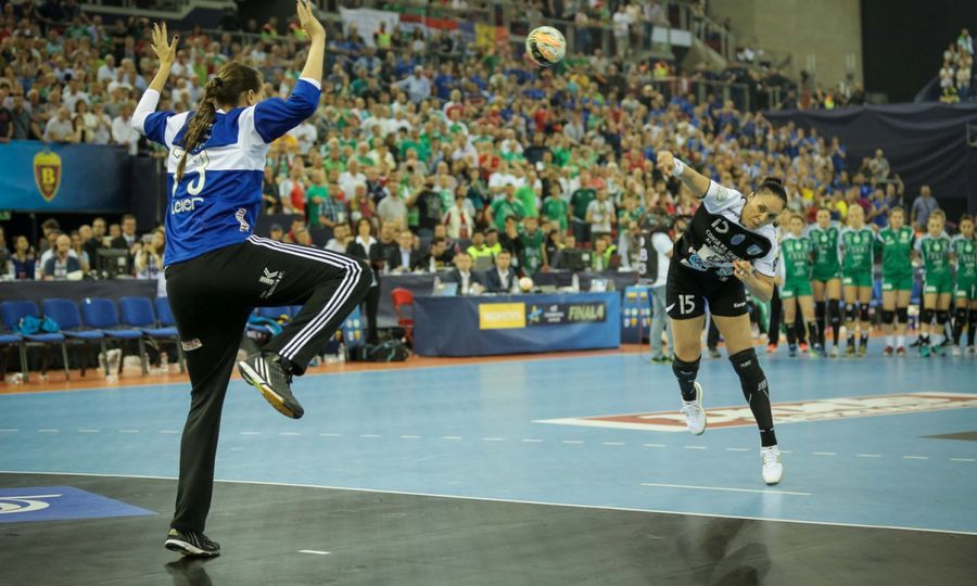 E oficial la CSM București! „Îmi doresc să contribui la performanța echipei”