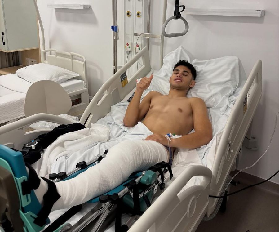 Povestea incredibilă a lui „Edgar Davids de România”: „Mă punea învățătoarea să citesc de pe tablă și nu vedeam din bancă” + „Când am intrat în vestiar cu Immobile, nu mai știam nici să mă încalț”